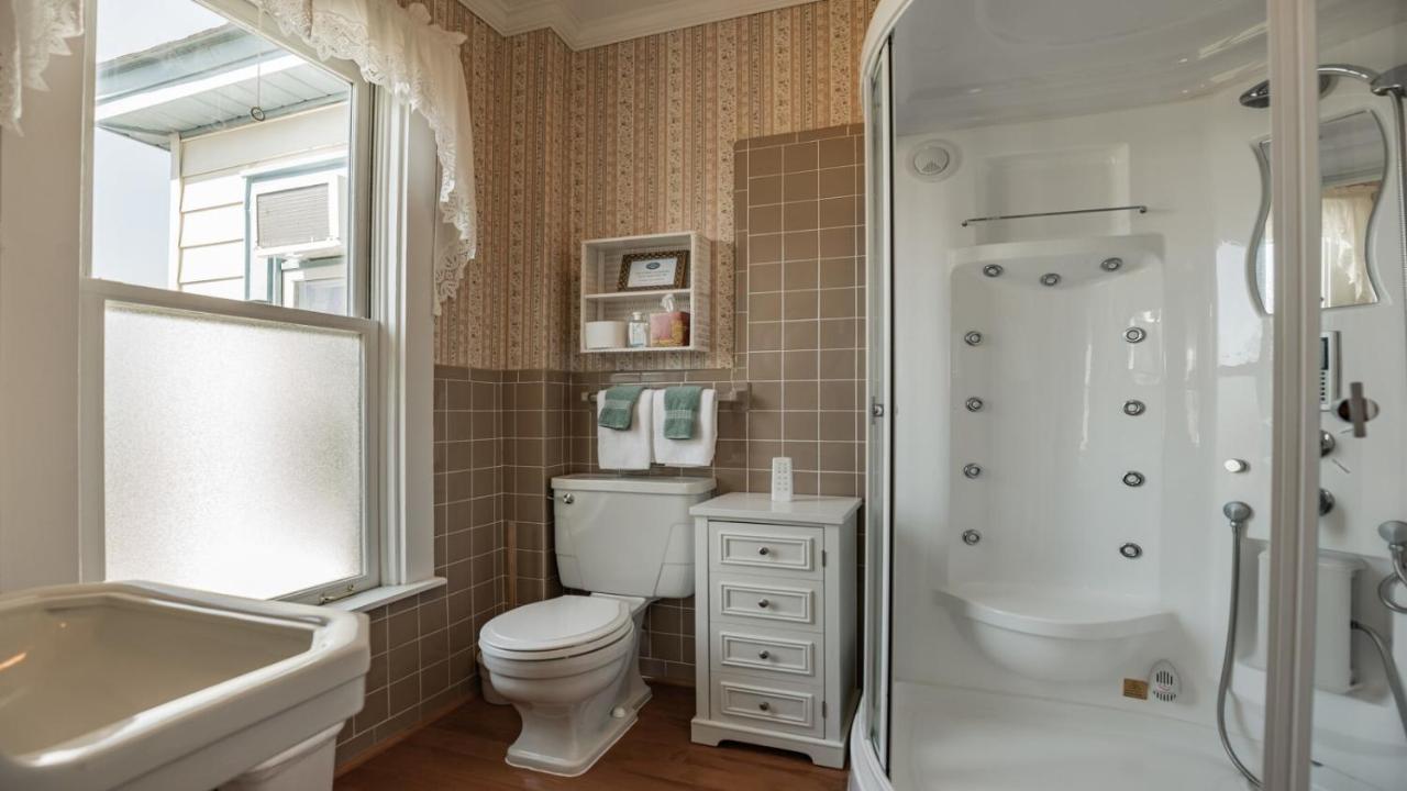 Solomons Victorian Inn Екстериор снимка